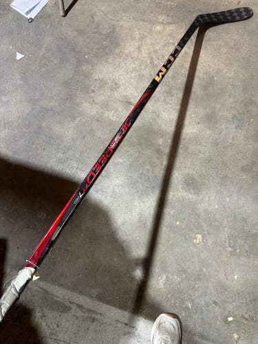 Senior CCM JetSpeed FT7 Pro Hockey Stick Right Handed P28 55 Flex (Used)