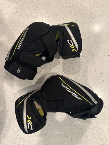 Youth Small Warrior Alpha DX Elbow Pads (Used)