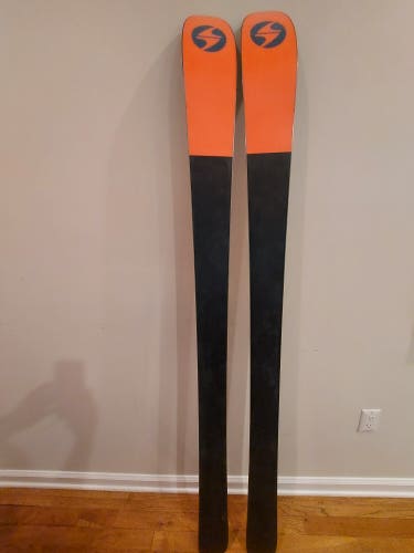 2022 All Mountain 171 cm Blizzard Brahma 88 Skis (Used)