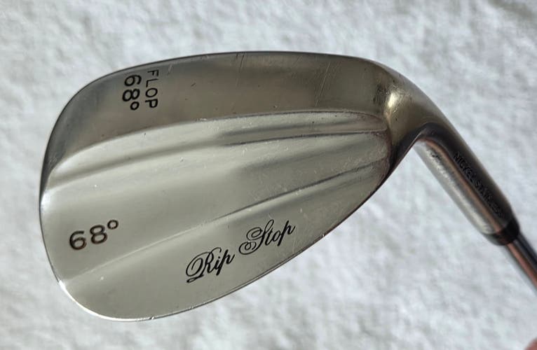Knight Rip Stop 68° Wedge RH; Steel Shaft