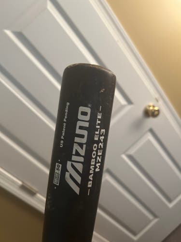 2014 Mizuno MZE243 Bamboo BBCOR Certified Bat (-3) 33" (Used)