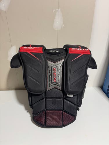 Large CCM Extreme Flex Shield Pro Goalie Chest Protector (New)