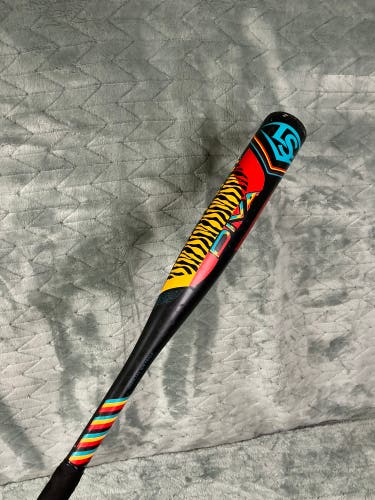 Black 2022 Louisville Slugger Diva Alloy Bat (-11.5) Alloy 16.5 oz 28" (Used)