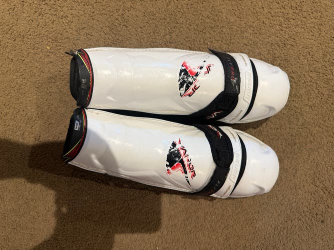 Youth Bauer Vapor Flypro 12" Shin Pads (Used)