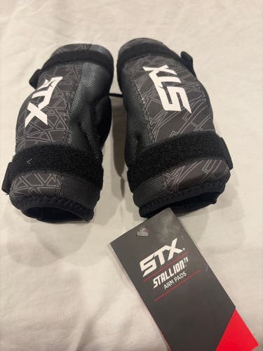 XXS Youth STX Stallion 75 Arm Pads (New)