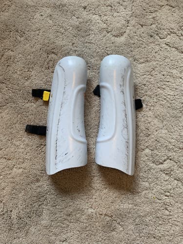 Small POC Shin Guard (Used)