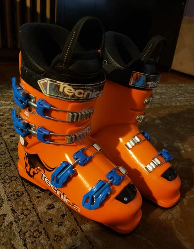 JR. 24.5 Tecnica COCHISE Ski Boots BOYS 288mm YOUTH FOOT SIZE 6 USED/ NEW HEELS