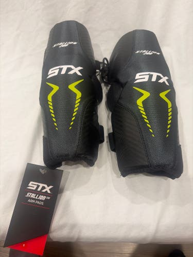 Small Adult STX Stallion 200 Arm Pads (New)