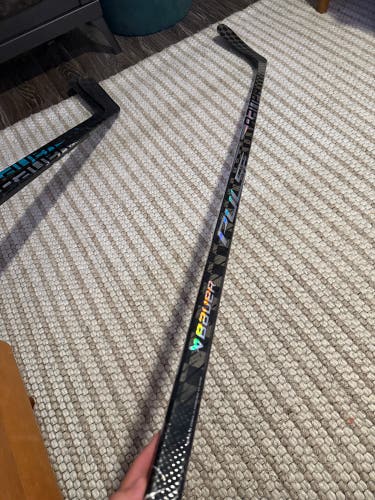Senior Silver Bauer Pulse Left Hand Hockey Stick P90TM 82 Flex Pro Stock (Used)