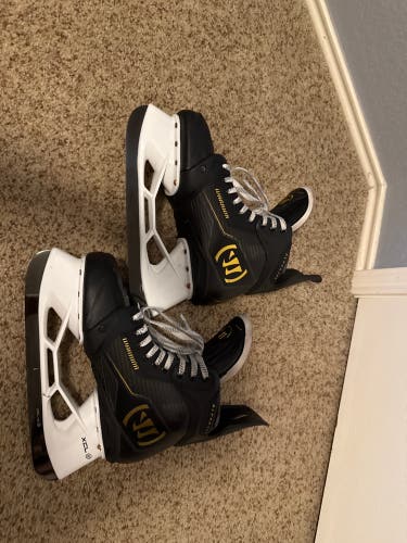 2025 Warrior Alpha Pro Hockey Skates Wide Width 8.5 (Two Weeks Used)