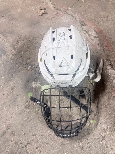Bauer Re-Akt Helmet (Used)