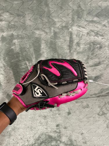 Pink Louisville Slugger Diva RH Softball Glove 10.5" (Used)