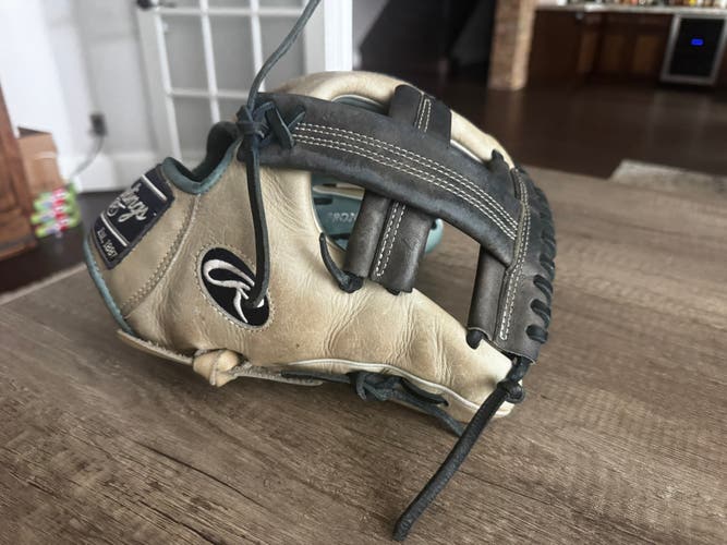 Rawlings Heart of the Hide RH Infield Baseball Glove 11.5" (Used)