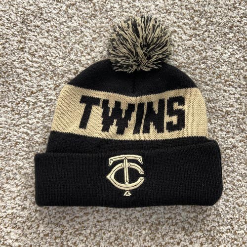 Minnesota Twins Hat Cap Beanie MLB Baseball Mens Pom Beanie Sports Logo Top