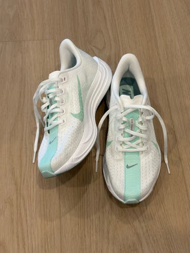 Nike Women's Pegasus Plus Running Shoes - Mint Foam White - Size 7.5