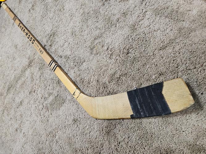 JIMMY WATSON Mid 70's Bobby Clarke Model Philadelphia Flyers Game Used Stick