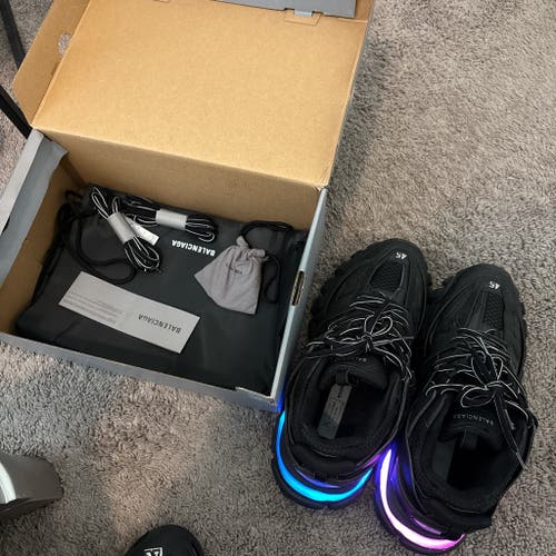 balenciaga track shoes