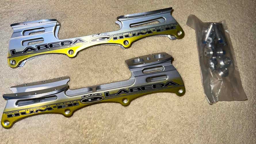 Labeda Hum’er Pro roller hockey chassis Size Medium, 4 x 80mm