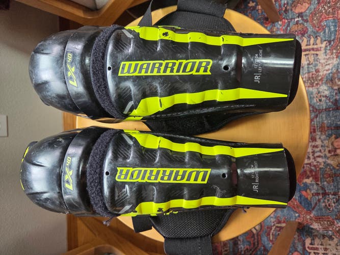 Junior Warrior Alpha LX 40 12" Shin Pads (Used)