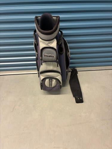 Tommy Armour 845 8-way divider standing Golf Bag with umbrella slot and rain hood