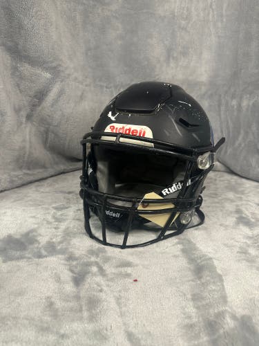 Youth Medium Riddell SpeedFlex Helmet (Used)