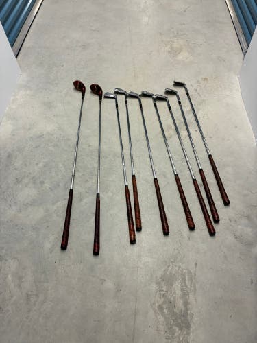 Men's Northwestern Right Handed Clubs (Full Set) Regular Flex 9 Pieces (Used)