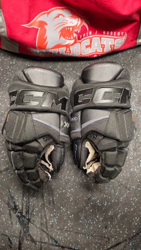 CCM Tacks XF Pro Gloves 14" (Used)