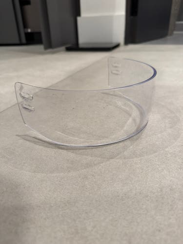 Oakley Straight Cut
