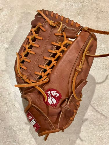 Nokona Walnut W-1275 RHT Outfield Baseball Glove 12.75" (Used)