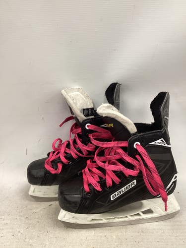 Used Bauer SURPEME S140 Junior Hockey Skate Junior 03 11851-S000051903