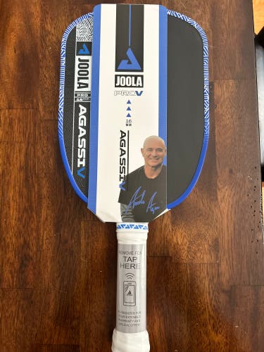 Blue Agassi pro v 16 mm paddle.  Brand new