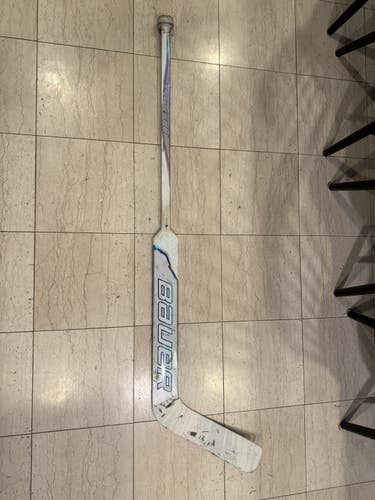 Intermediate Bauer Vapor Flylite Regular Goalie Stick 23" Paddle P31 Curve (Used)