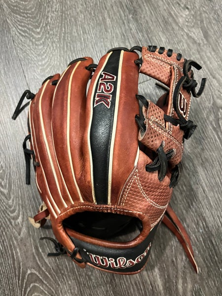 Wilson A2K 1787 RH Infield Baseball Glove 11.75" barely used