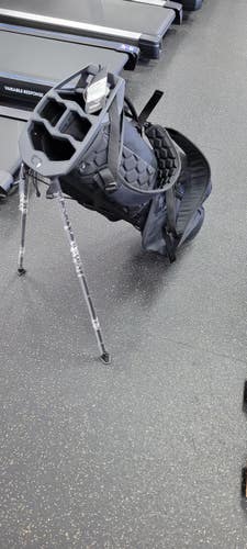 Ogio NEW FUSE STAND BAG Mens Stand Bag Black 11497-S000161405