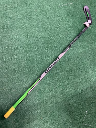 Junior Bauer Sling Hockey Stick Right Handed P28 40 Flex (Used)