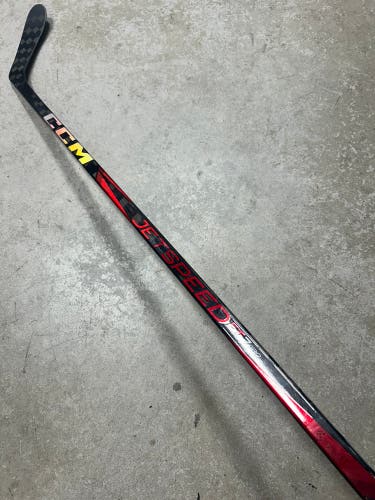 85 Flex P28 Senior CCM Jetspeed FT7 Pro Right Hand Hockey Stick Pro Stock (Used)