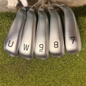 Ping G440 7-UW Iron Set, KBS Tour Regular Flex, RH