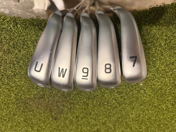 Ping G440 7-UW Iron Set, KBS Tour Regular Flex, RH
