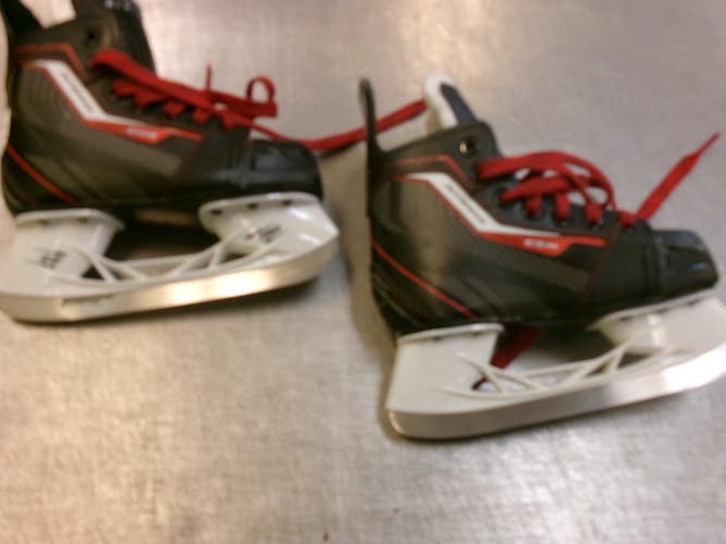 Used CCM JETSPEED 250 Youth Hockey Skate Youth 12.0 11339-S000206767
