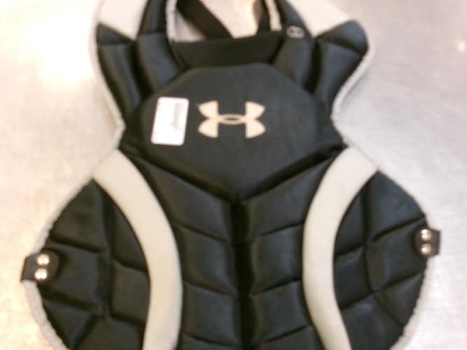Used Under Armour CHEST Catchers Chest Protector Black Junior 11339-S000206746