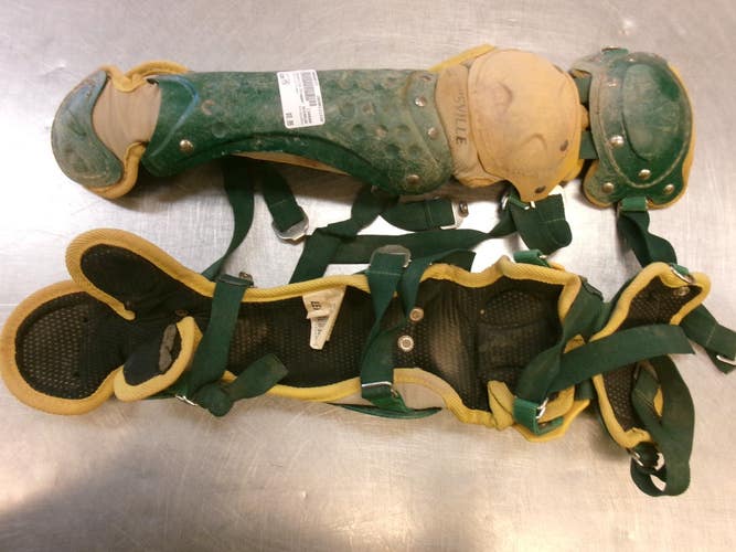 Used Louisville Slugger SHINGUARDS Catchers Leg Guards Green Youth 11339-S000206737