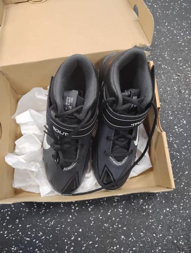 Used Nike FORCE TROUT 8 BB/SB Cleats Black And White Junior 04 11849-S000044169