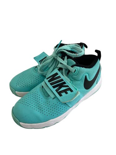 Used Nike Team Hustle Jr 2 Basketball Shoes 11692-S000157239