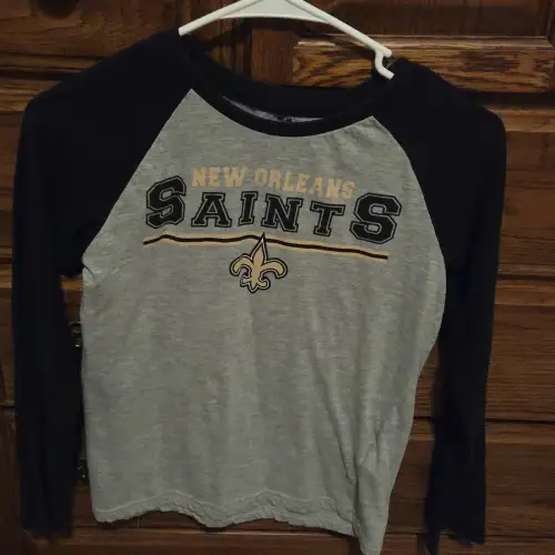 New Orleans Saints Gray Medium Boys Shirt (Used)