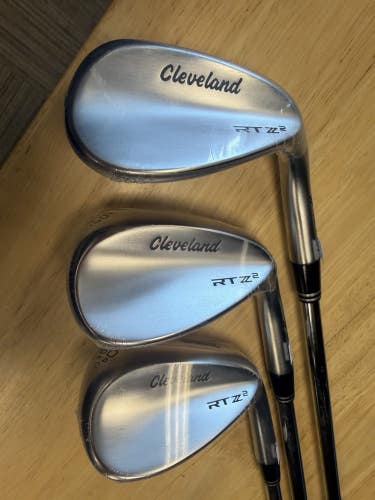 Cleveland RTZ2 Wedge Set SATIN 52*,56*,60* MID Bounce
