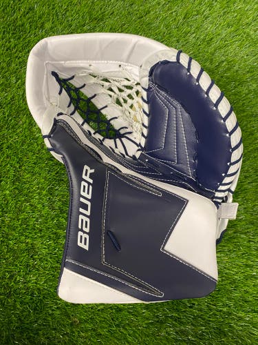 Intermediate Bauer SV Pro Goalie Glove | Regular (New)