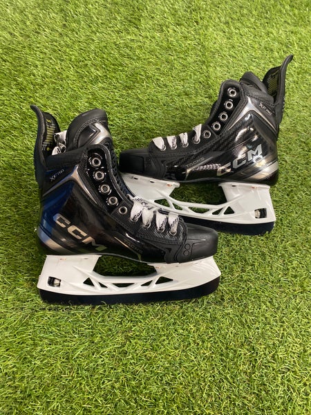 CCM Tacks XF Pro Hockey Skates | Intermediate Size 4 (Regular)