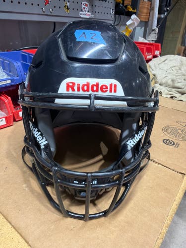 USED RIDDELL FLEX YOUTH HELMET - MEDIUM - BLACK
