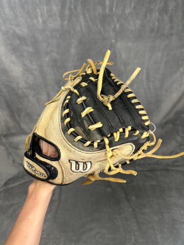 Black Wilson A1000 RH Catcher's Baseball Glove 33" (Used)