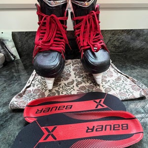 Bauer Vapor X4 FIT 1 8.5